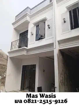 JAKARTA SELATAN Rumah 2-lt Rooftop dalam Cluster di Jagakarsa