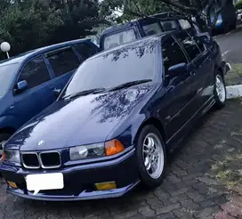 Jual Cepat BMW 320i 1995 AT