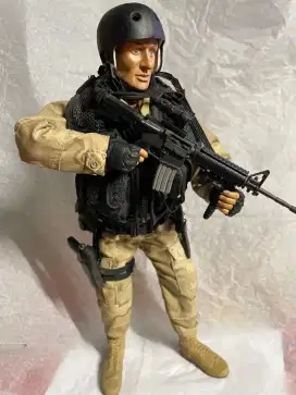 Dragon Delta Force: U.S. Army 1/6 Action Figure Toys Mainan
