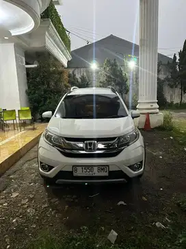 Honda BRV E CVT 2017 Putih  Istimewa