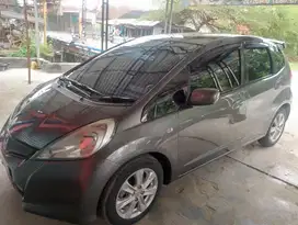 Honda Jazz 2011 Bensin
