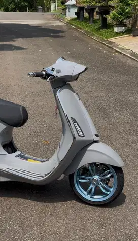 wts vespa print iget abs tahun 2022