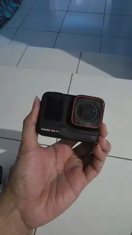 Dijual Action Cam Insta360 Ace Pro 8K UHD/4K 120FPS
