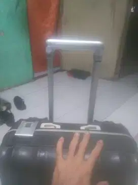 Tas Koper Hitam