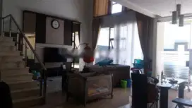 Dijual Rumah Lokasi Prestisius Komplek Mekarwangi Kota Bandung