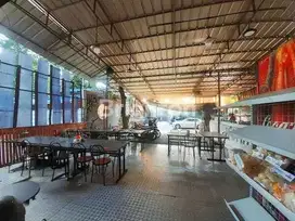 BANGUNAN USAHA KULINER RAMAI STRATEGIS DI CIPINANG RAYA JAKARTA TIMUR