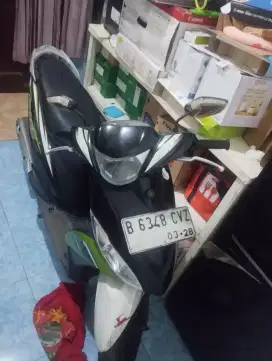 MIO J 2013 HIJAU