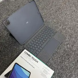 logitech iPad keyboard