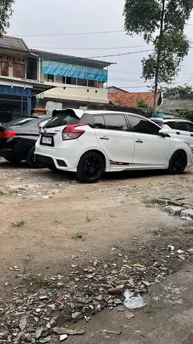 Jual Mobil Yaris TRD Mulus
