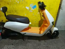 Sepedah listrik uwinfly M70