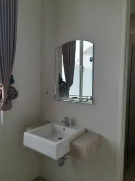 Disewakan murah rumah North West Park Citraland semi furnished