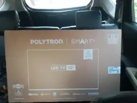 Smart TV polytron 32 inch masih segel