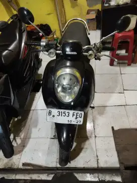 Honda Scoopy 2011