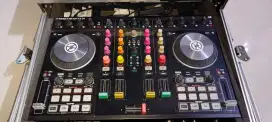 Dijual DJ Controller Native Instrument S2MK2