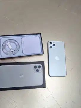 Iphone 11 pro 512gb lengkap juga ada