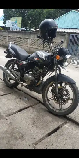 Suzuki thunder 125