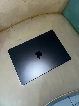 Macbook Pro M3 PRO 18/512GB Space Black