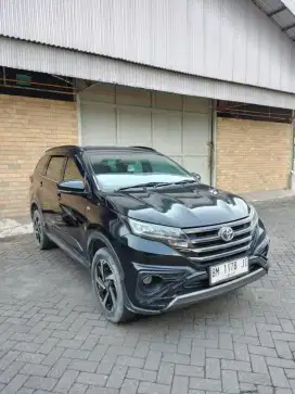 TOYOTA RUSH GR SPORT 1.5 , 2022
