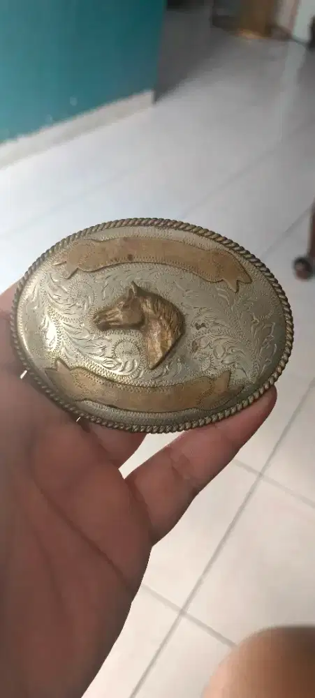 Kepala sabuk vintage