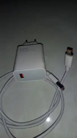 Charger 33 Watt Type C Fast Charging