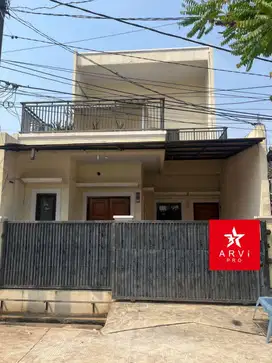 Rumah 2 Lantai Strategis di Jatimakmur Kota Bekasi
