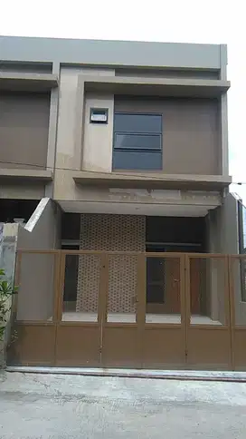 Rumah 2 Lantai Siap Huni di Sayap Peta Dekat Tegalega Bandung