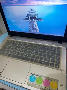 LAPTOP BEKAS ASUS X441N 4GB