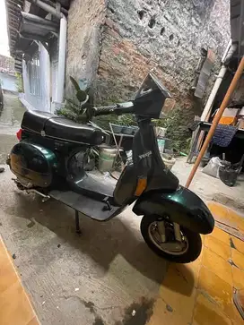 Vespa excel 150