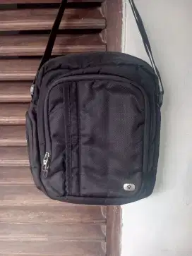 Tas Slempang Bodypack