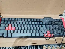 Keyboard Votre Masih Baru