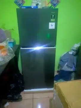 Dijual kulkas baru 2pintu murah