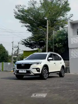 Honda BRV Prestige CVT 2023
km 40rb