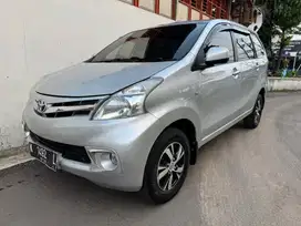 Toyota Avanza E 2012