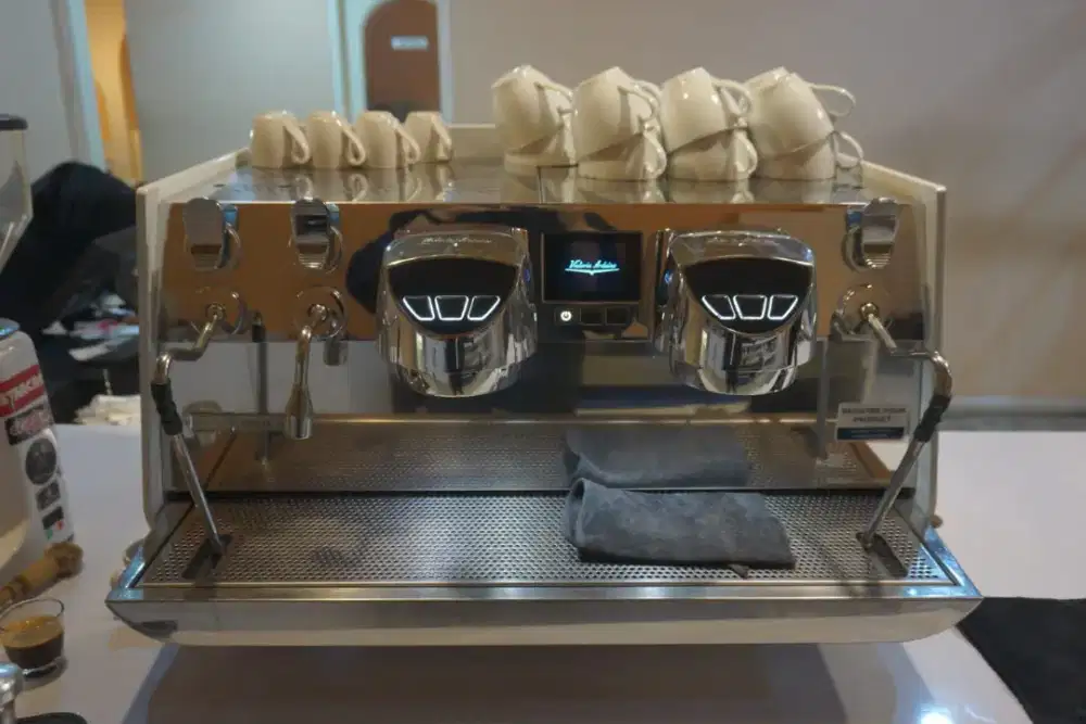 Victoria Arduino Eagle One 2 Group Mesin Kopi/Coffee Machine