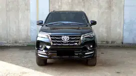 Toyota Fortuner VRZ GR Sport Kicksensor 2.8 AT 2024 Like New Record
