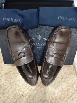 Loaffers Prada Authentic