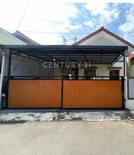 Rumah Siap Huni Nyaman Komplek Arcamanik Bandung