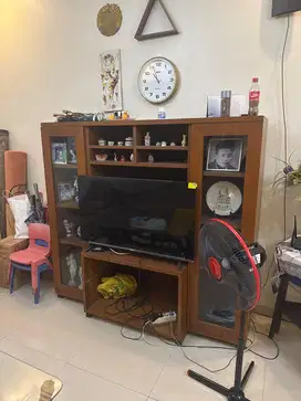 RAK TV KAYU JATI