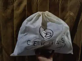 Tas CEKHAS Hitam