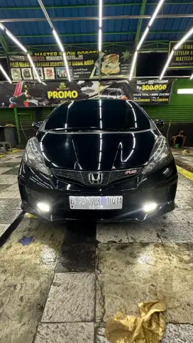 Honda Jazz RS GE8 AT