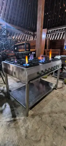 Stove komersial 6 tungku