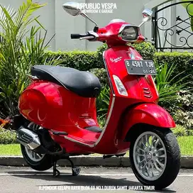 PIAGGIO VESPA SPRINT 150 3V TH 2015 PERFECT CONDITION