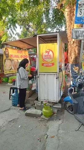 Gerobak dan lapak