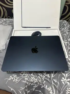 macbook air m2 8/256 midnight resmi