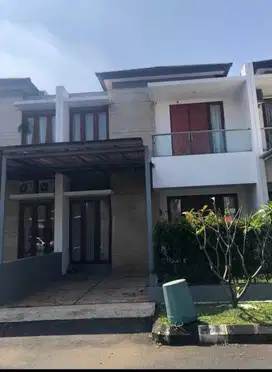Rumah Minimalis Nyaman di Komplek Cherryfield Dekat Tol Buahbatu