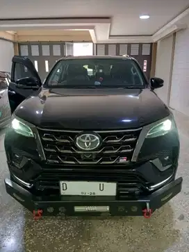 Toyota ForTuner VRZ 4x2 AT th 2022