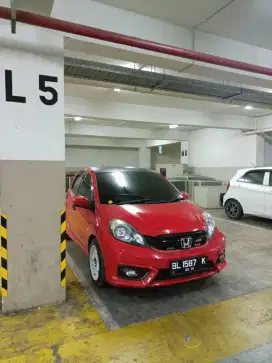 Brio kesayangan