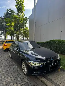 [Jual Cepat] BMW Diesel 320D LCi 2017