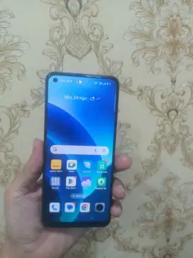 Realme 11 ram 8/256 mlus normal semua hp sm cas tp  cas bukan bawaanny