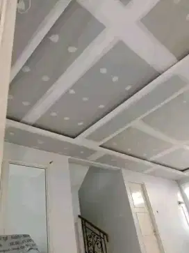 Tukang bangunan ahli